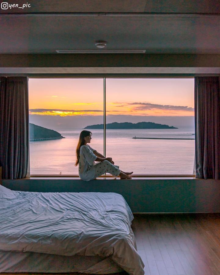 Hotel Sang Sang & Private Sang Sang Pool Villa Geoje Extérieur photo