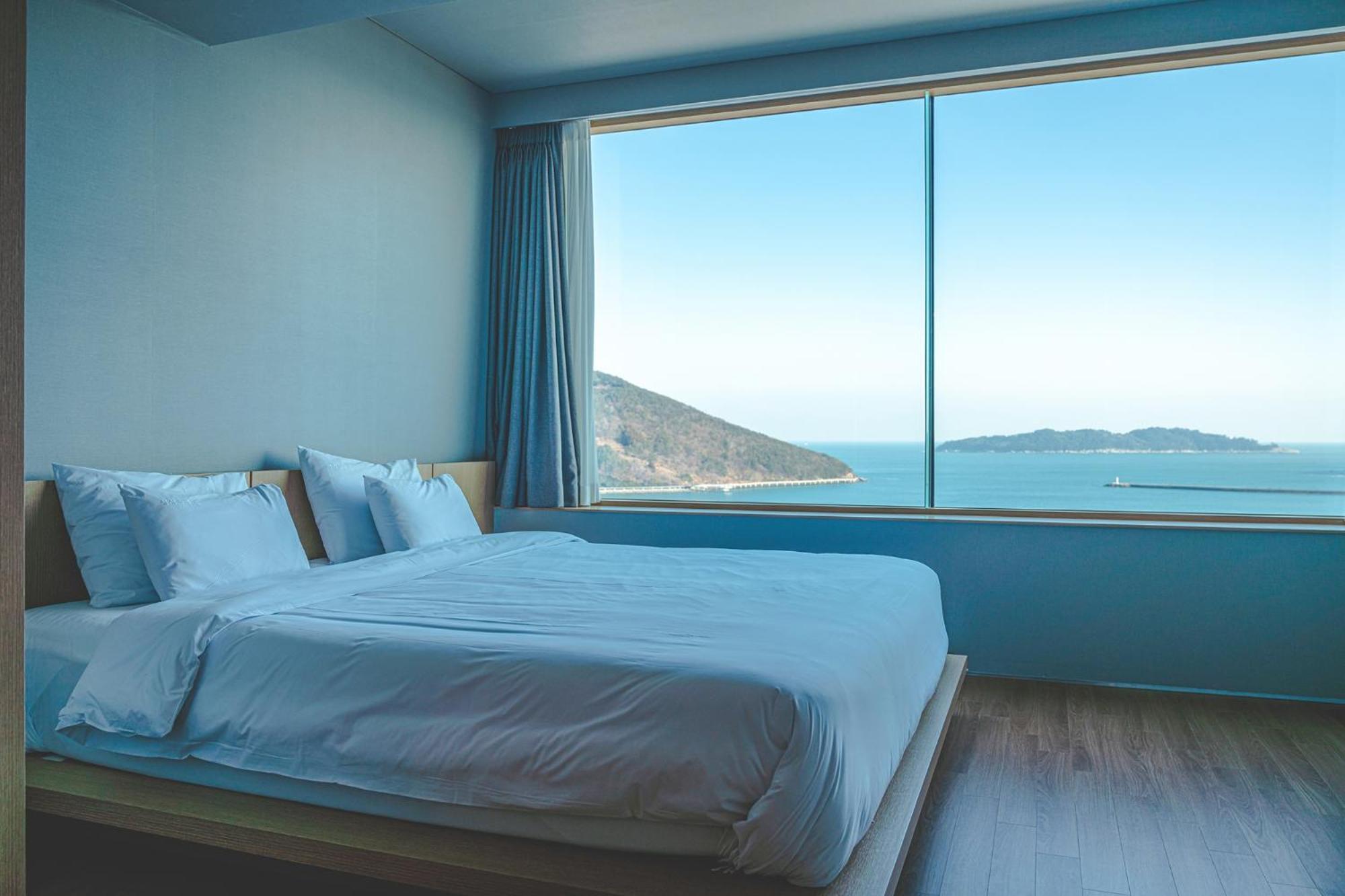 Hotel Sang Sang & Private Sang Sang Pool Villa Geoje Extérieur photo